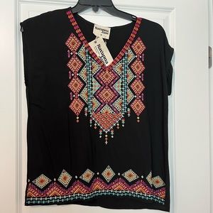 NWT Savanna Jane Top Size M